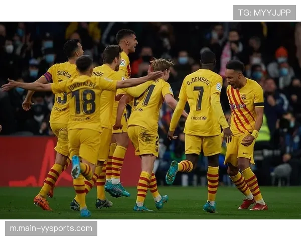 西甲国家德比来袭 皇马能否复仇巴萨重回巅峰